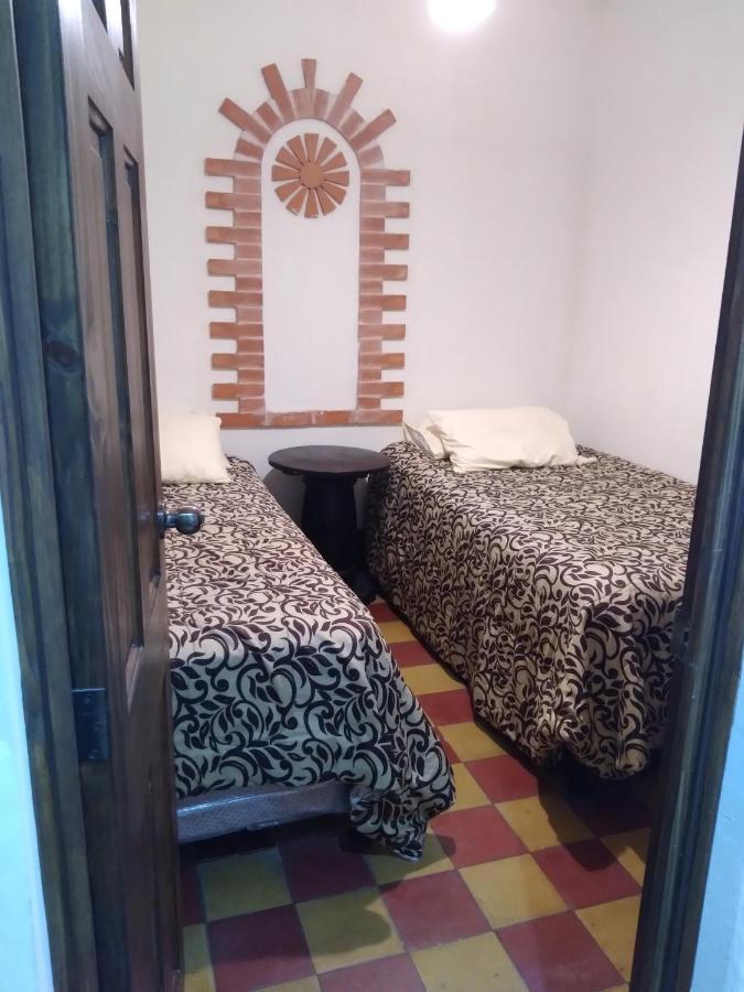 אנטיגואה גואטמלה Hotel Acatenango Inn מראה חיצוני תמונה